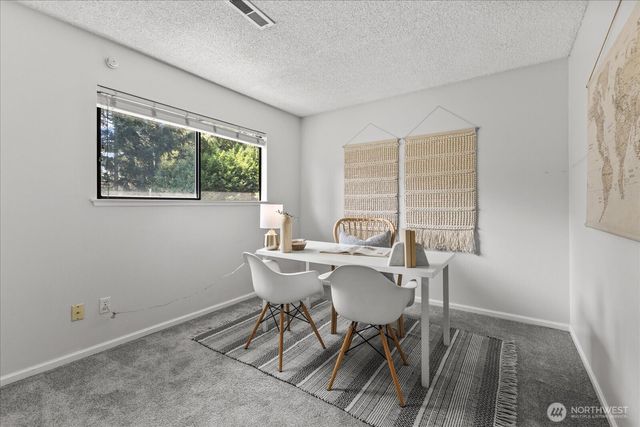 14215 110th Avenue NE, Kirkland, WA 98034
