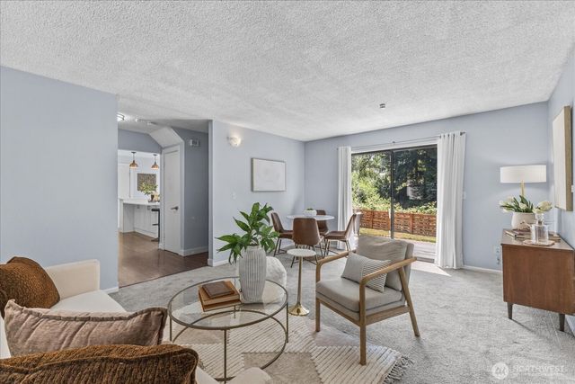14215 110th Avenue NE, Kirkland, WA 98034