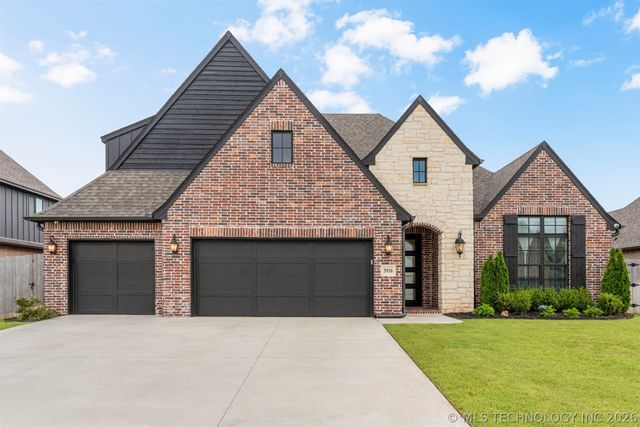 5910 E 127th Place S, Tulsa, OK 74008