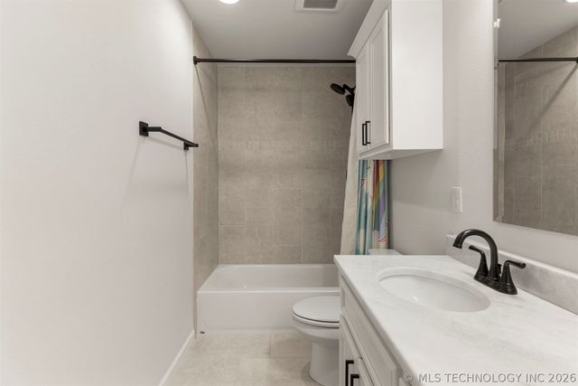 5910 E 127th Place S, Tulsa, OK 74008
