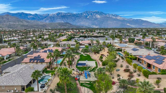 3 Clear Lake Drive, Rancho Mirage, CA 92270