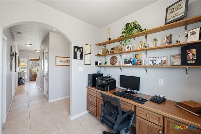 1701 Charter Oak Drive, Canyon Lake, TX 78133