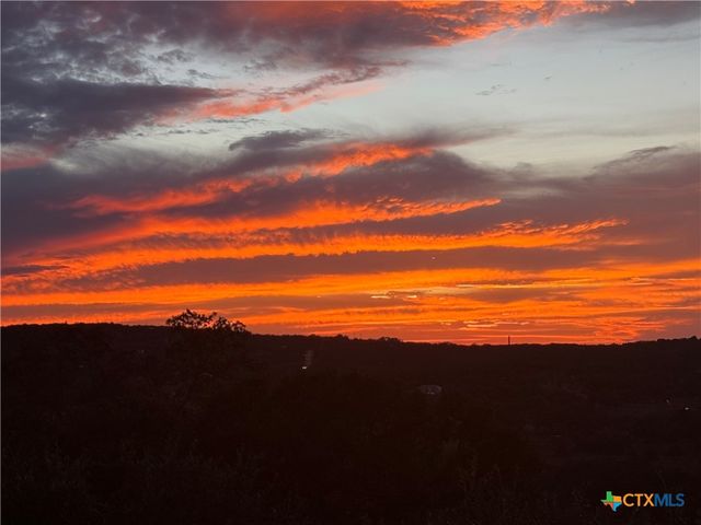 1701 Charter Oak Drive, Canyon Lake, TX 78133