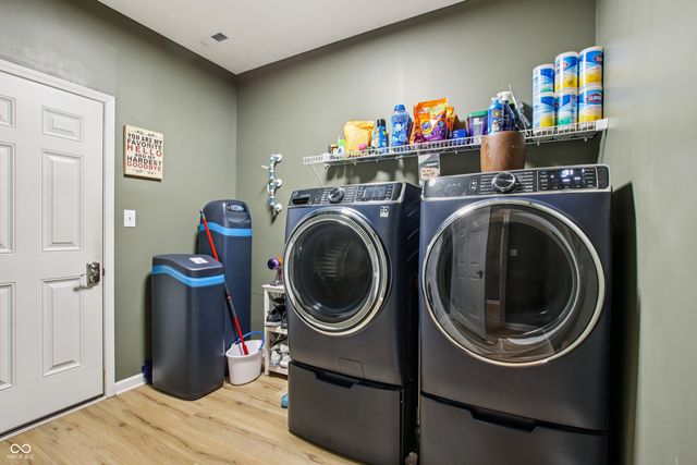 5724 Anders Lane, Lawrence, IN 46235