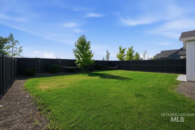 6933 S Zenith, Meridian, ID 83642