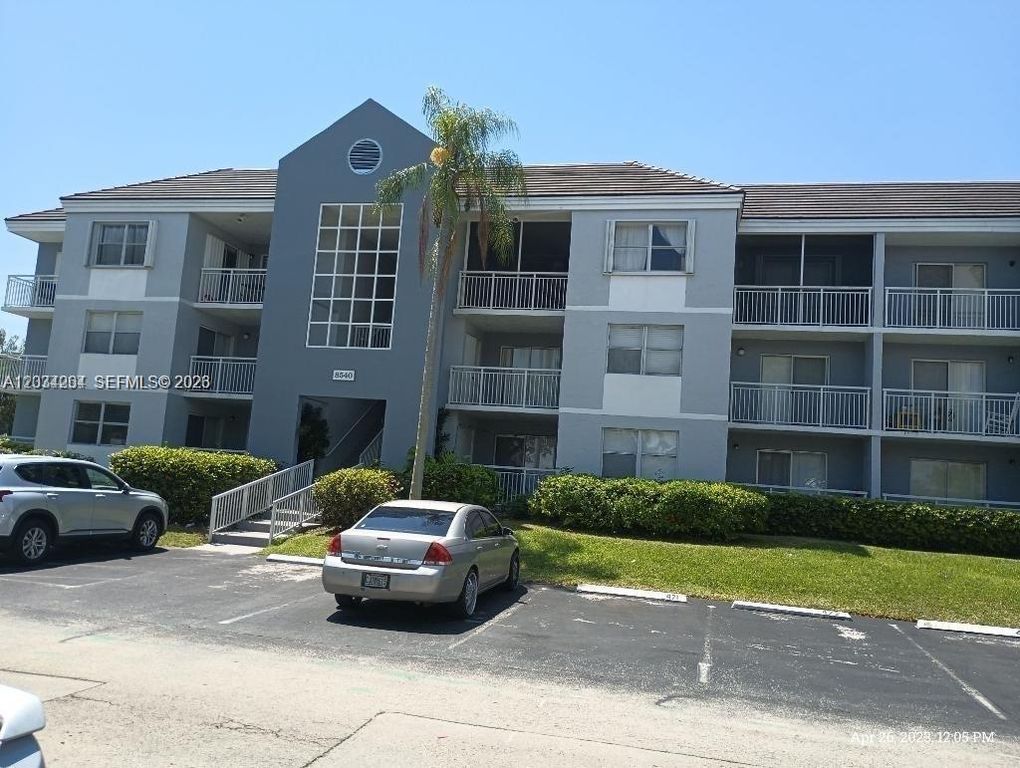 8540 SW 212th Street 202, Cutler Bay, FL 33189