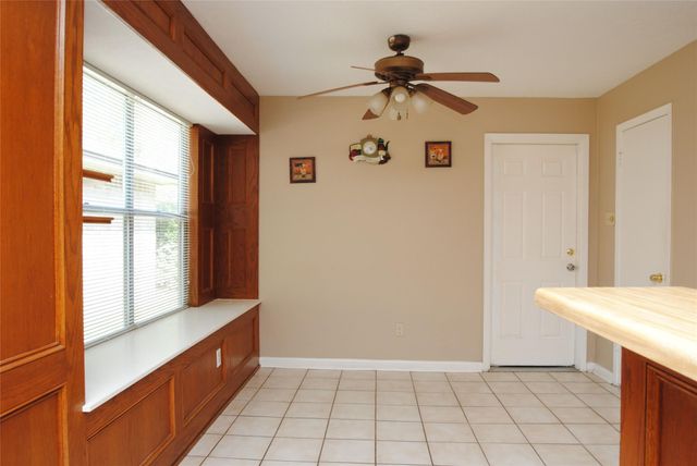 2711 Amaranth Drive, Houston, TX 77084