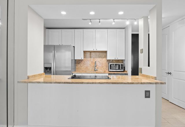 535 N Michigan Avenue 1106, Chicago, IL 60611