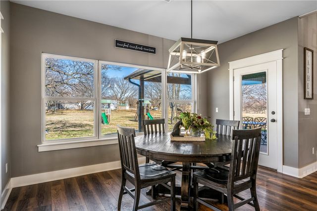 11191 Pickett Ridge Road, Prairie Grove, AR 72753