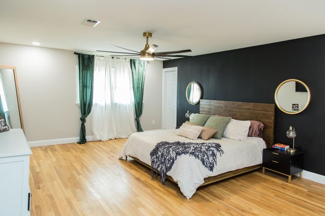 930 Sun Road, Plainview, TX 79072