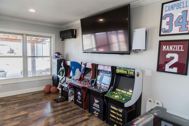 930 Sun Road, Plainview, TX 79072