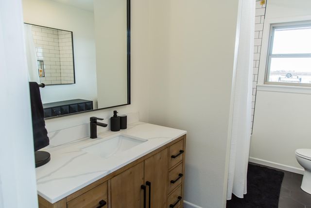 930 Sun Road, Plainview, TX 79072