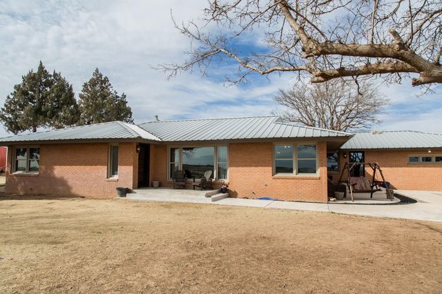 930 Sun Road, Plainview, TX 79072