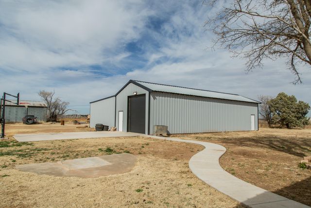 930 Sun Road, Plainview, TX 79072