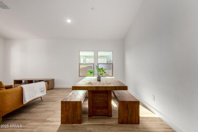 7909 N 86TH Lane, Glendale, AZ 85305