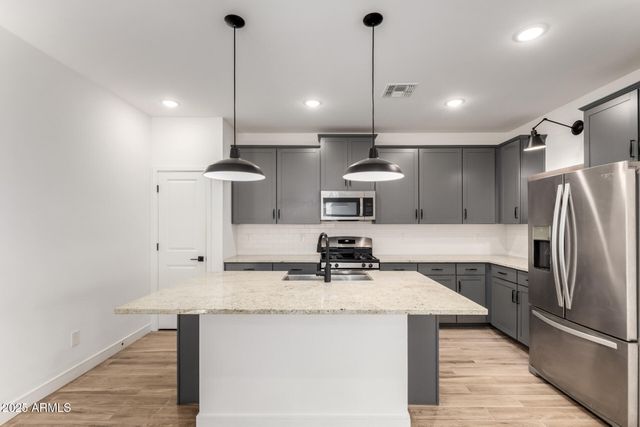 7909 N 86TH Lane, Glendale, AZ 85305