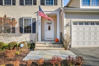 4 Bailey Boulevard 4, Bethel, CT 06801