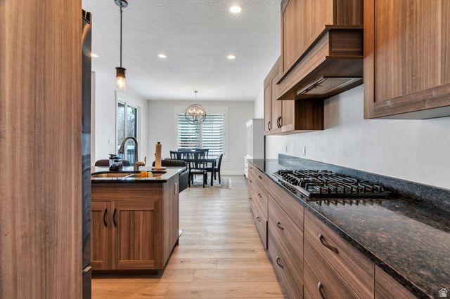 68 N 300 E, Santaquin, UT 84655