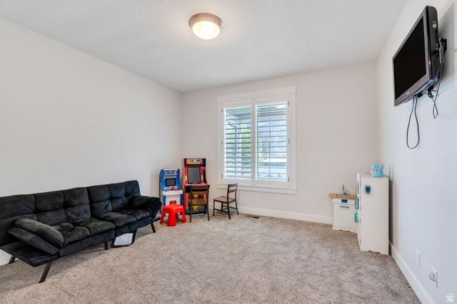 68 N 300 E, Santaquin, UT 84655