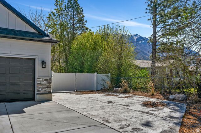 68 N 300 E, Santaquin, UT 84655
