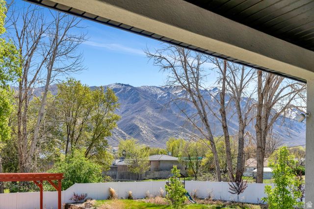 68 N 300 E, Santaquin, UT 84655