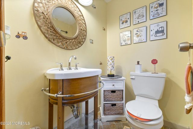 50 Cindy Street, Old Bridge, NJ 08857