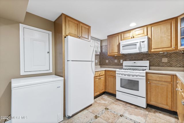 50 Cindy Street, Old Bridge, NJ 08857