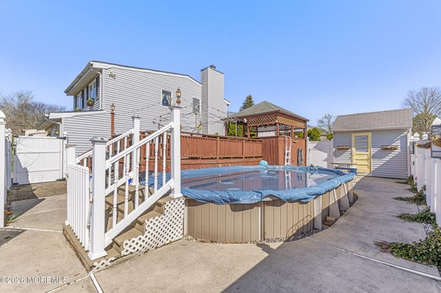 50 Cindy Street, Old Bridge, NJ 08857