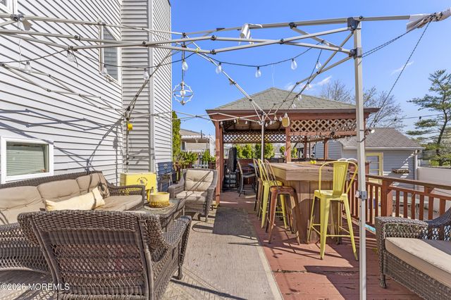 50 Cindy Street, Old Bridge, NJ 08857