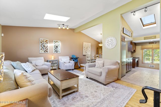 50 Cindy Street, Old Bridge, NJ 08857