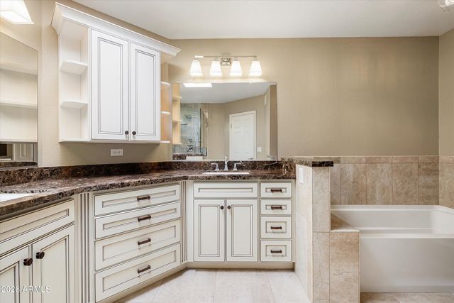 5901 E TIERRA BUENA Lane, Scottsdale, AZ 85254