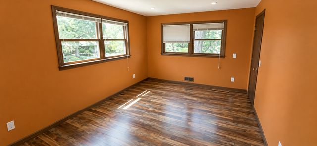 8317 Idaho Avenue N, Brooklyn Park, MN 55445