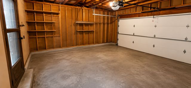 8317 Idaho Avenue N, Brooklyn Park, MN 55445