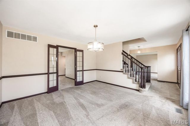 717 St Nicholas Drive, O'fallon, IL 62269