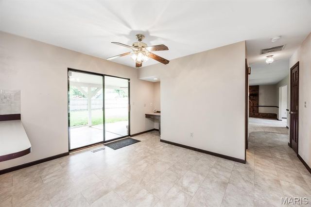 717 St Nicholas Drive, O'fallon, IL 62269