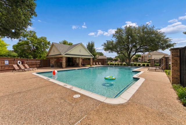 5806 Mckinley Lane, Richardson, TX 75082