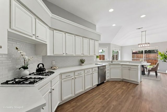 5806 Mckinley Lane, Richardson, TX 75082