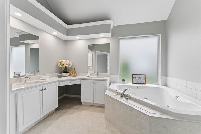 5806 Mckinley Lane, Richardson, TX 75082