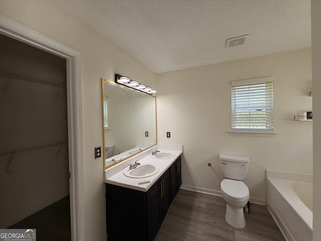 5867 Amerson Lane, Ellenwood, GA 30294