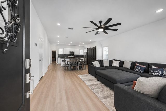 21419 Blue Tuna Drive, Cypress, TX 77433