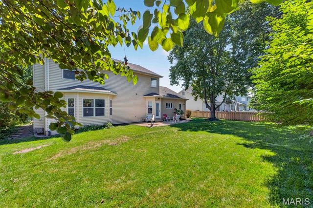 821 Pheasant Woods Drive, Manchester, MO 63021