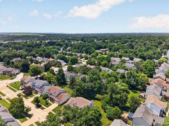 821 Pheasant Woods Drive, Manchester, MO 63021