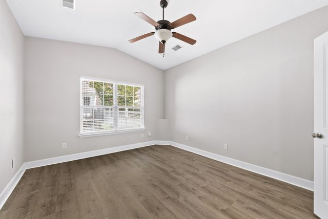 908 Loxley Dr, Nashville, TN 37211