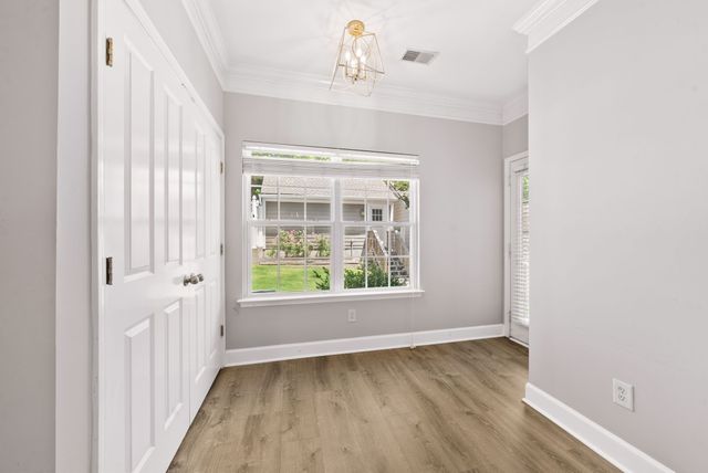 908 Loxley Dr, Nashville, TN 37211