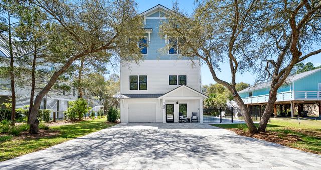180 Betty Street, Santa Rosa Beach, FL 32459