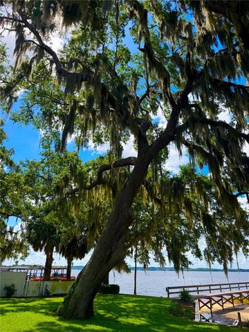 1341 W LAKESHORE DRIVE, Clermont, FL 34711