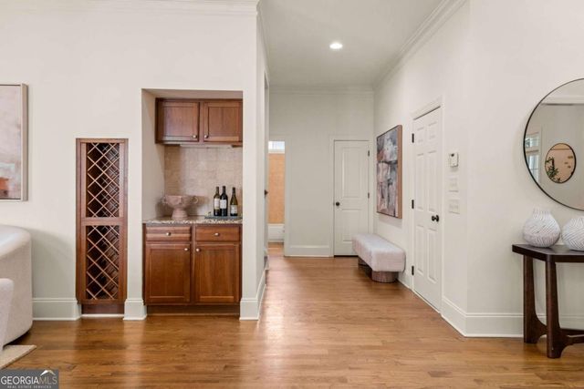 1584 Dresden Drive NE, Brookhaven, GA 30319