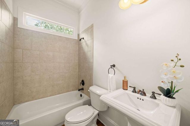 1584 Dresden Drive NE, Brookhaven, GA 30319