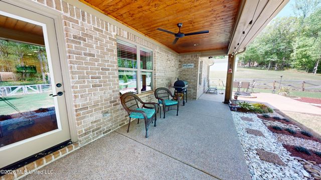 13866 Myers Plantation Road, Byhalia, MS 38611