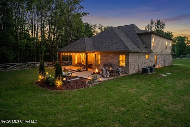 13866 Myers Plantation Road, Byhalia, MS 38611